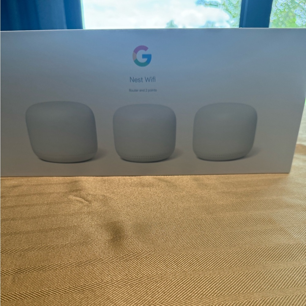 Google Nest WiFi Router and Two Points